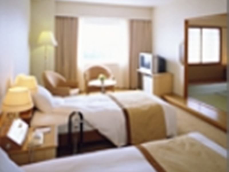 Hotel Hankyu Expo Park Osaka Suita Bagian luar foto